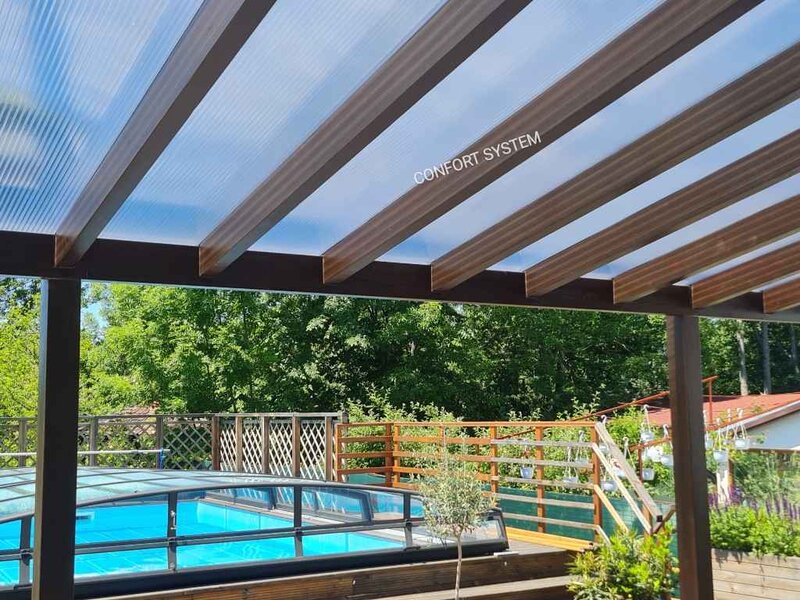 Copertine retractabile, marchize si pergole din lemn – montaj profesional